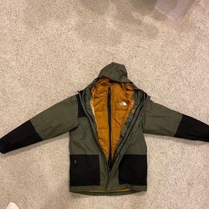 The North Face Triclimate 3 in 1 Jacket Youth XL (18/20)